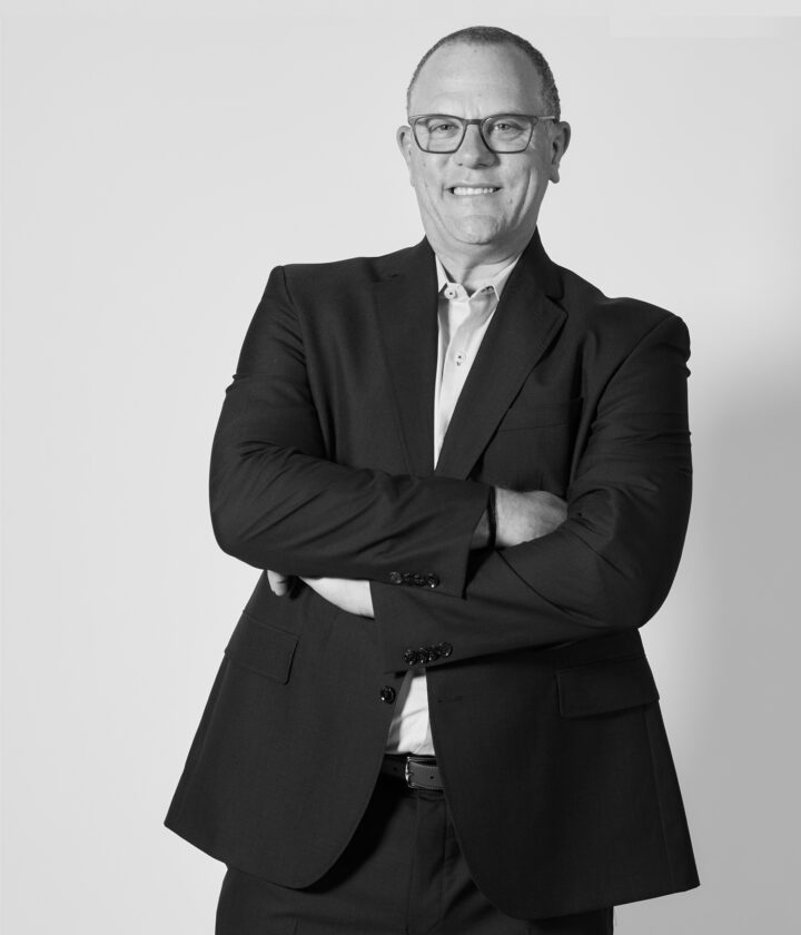 Sage_LA_Altman_042721_1121_2_resize_headshot_CU