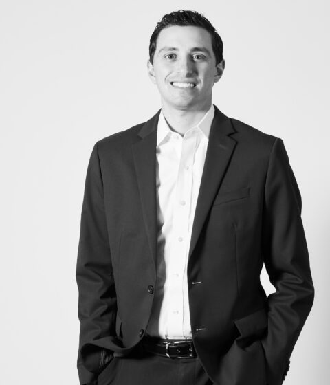 Sage_LA_Dunst_headshot_