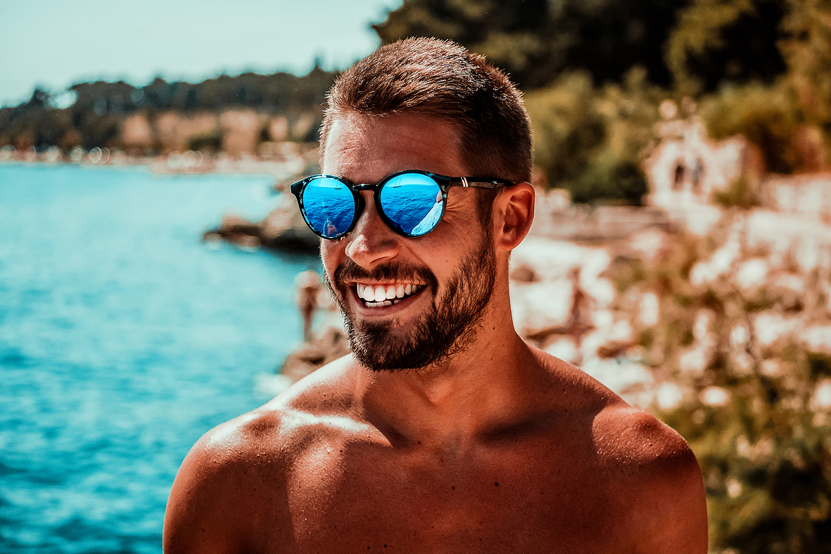 TYW_Coastal Collection_Wave Music_Lifestyle_2_2